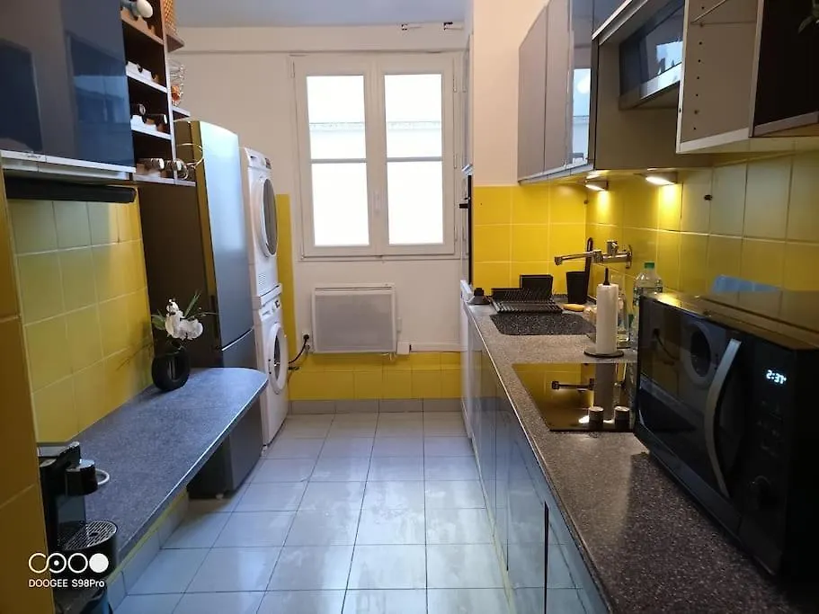 Appartement Aramis Colibri 72m2, Lit King-size, Baignoire Duo Non Professionnel